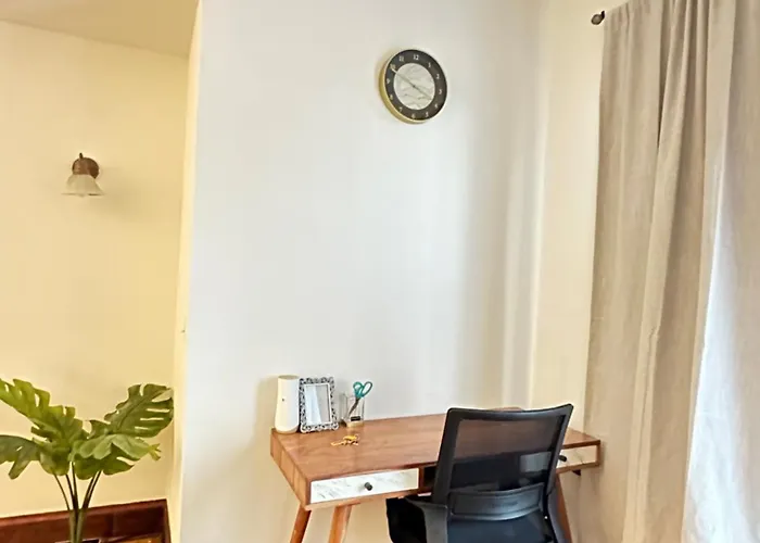 Luxury 2 Bed 2 Bath In With Free Parking * Chicago