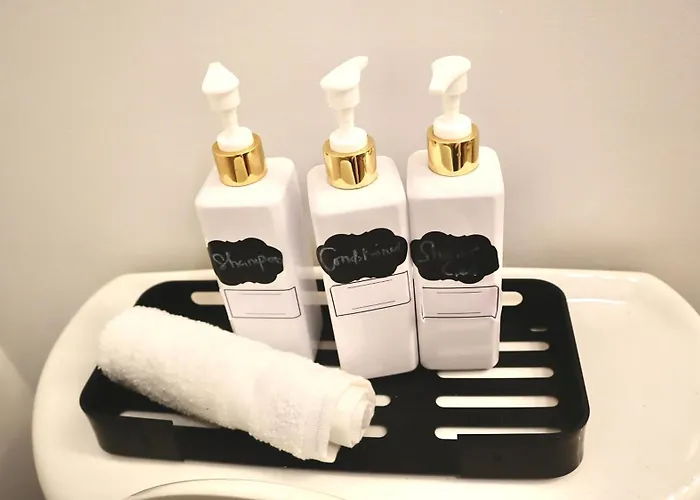Luxury 2 Bed 2 Bath In With Free Parking Apartamento *
